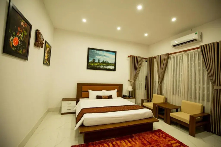 Nhat Quang Hotel