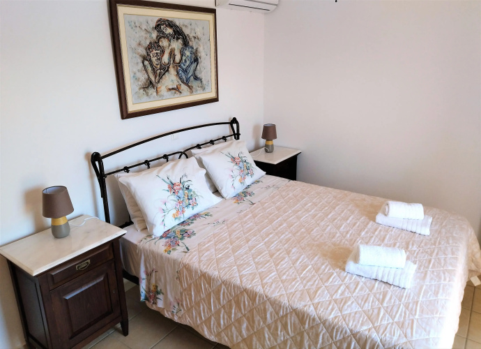 Lagoon View Apartments - Adults Only