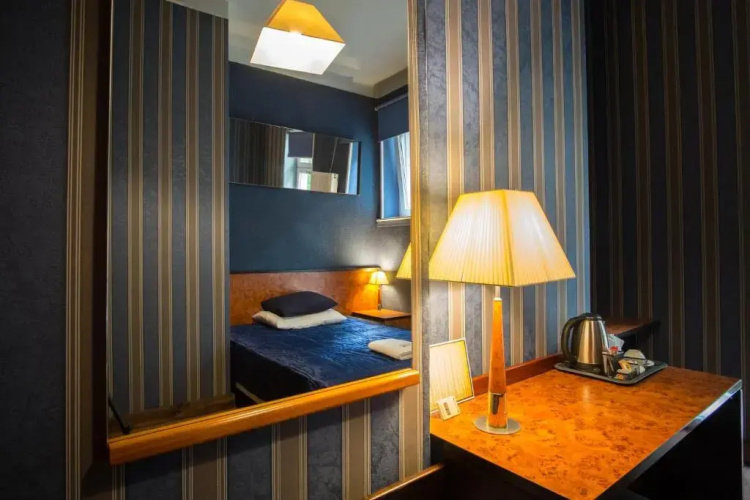 Finger Guest Rooms