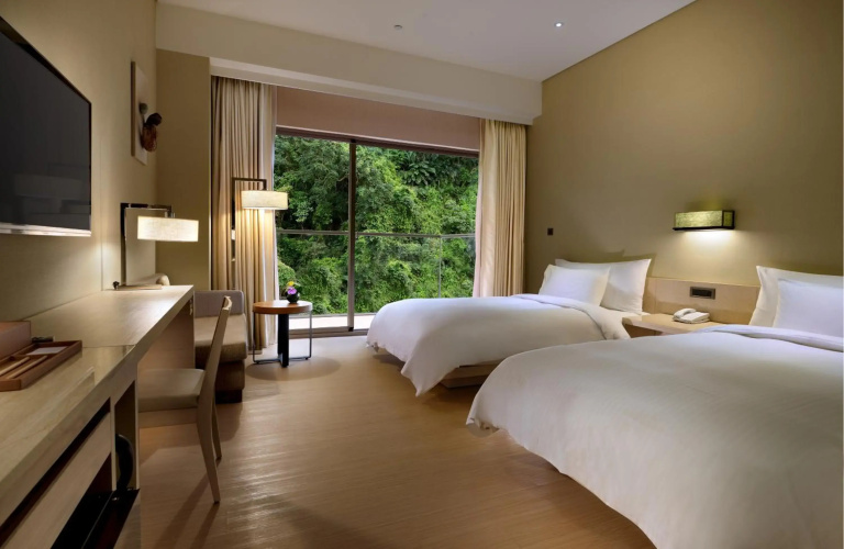 Chihpen Century Hotel