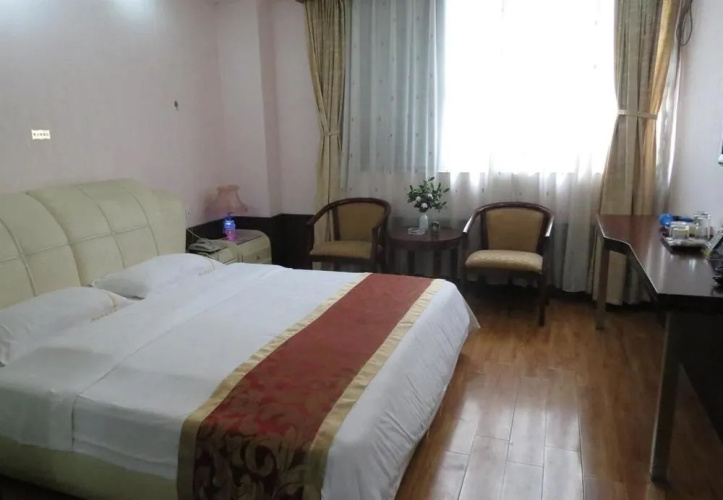 Deshidun Hotel