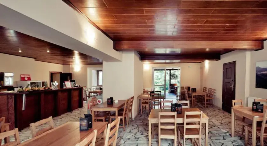 Hostel Szczelinka