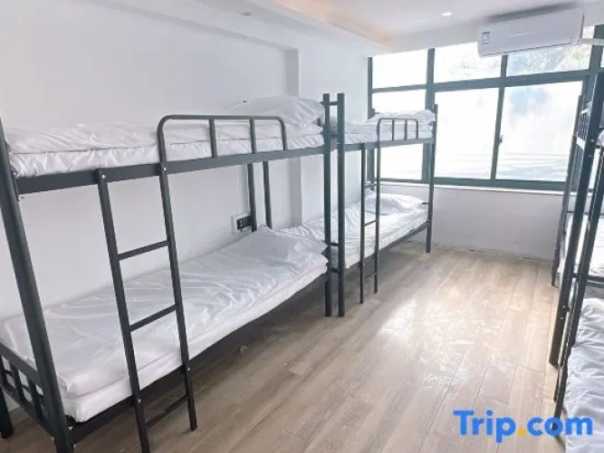 Bed in Dorm (female dorm)
