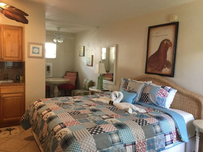 Coconut Grove Beach Resort Suite 3