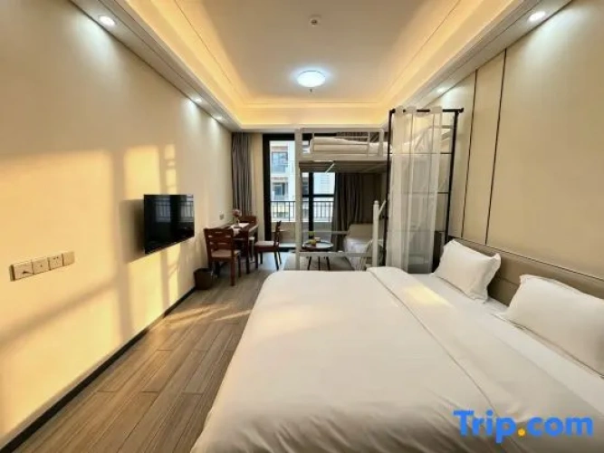 Twin Family Suite with balcony