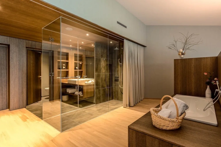 Deluxe Double room with balcony and with mountain view
