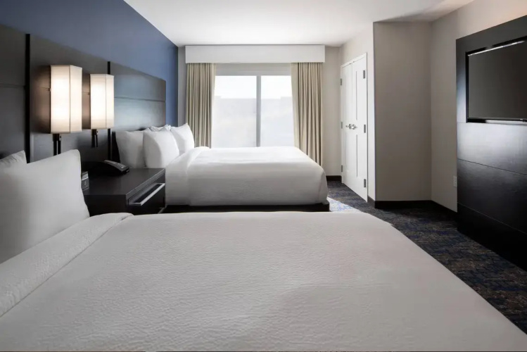 1 Bedroom Quadruple Suite