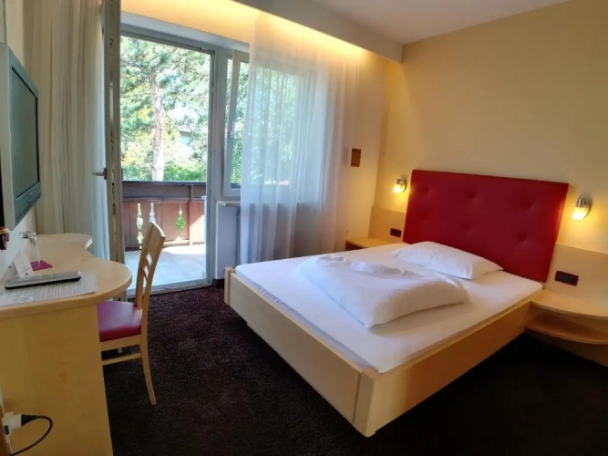 Standard Single room with balcony