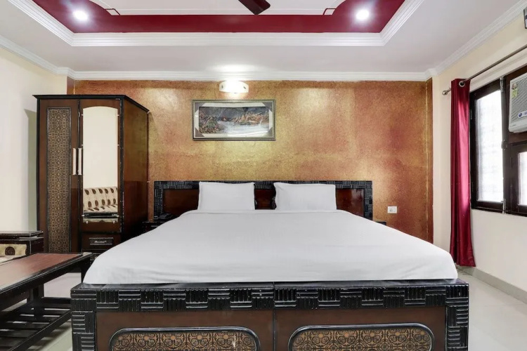 SPOT ON 38567 Hotel Aryan