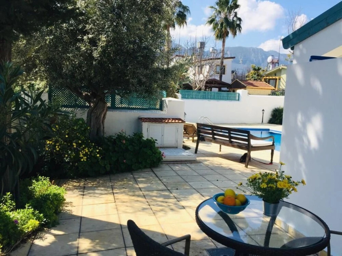 Villa Shifa by Amy Villas