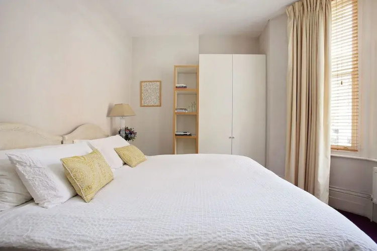 Classic Beautiful Apartment