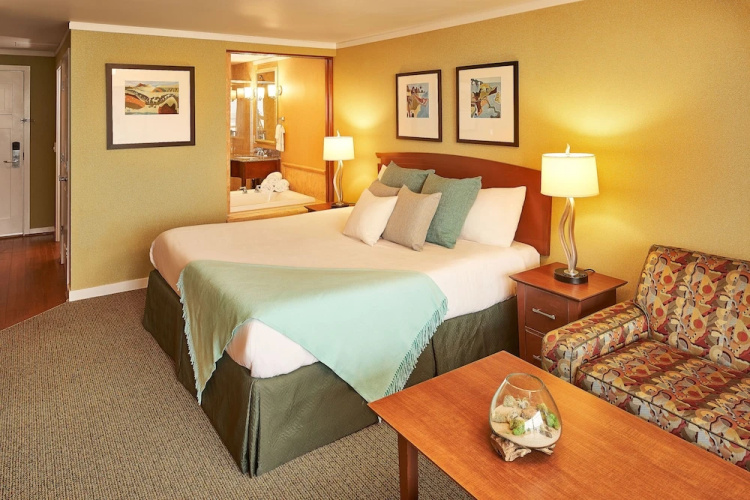 Surfsand Resort