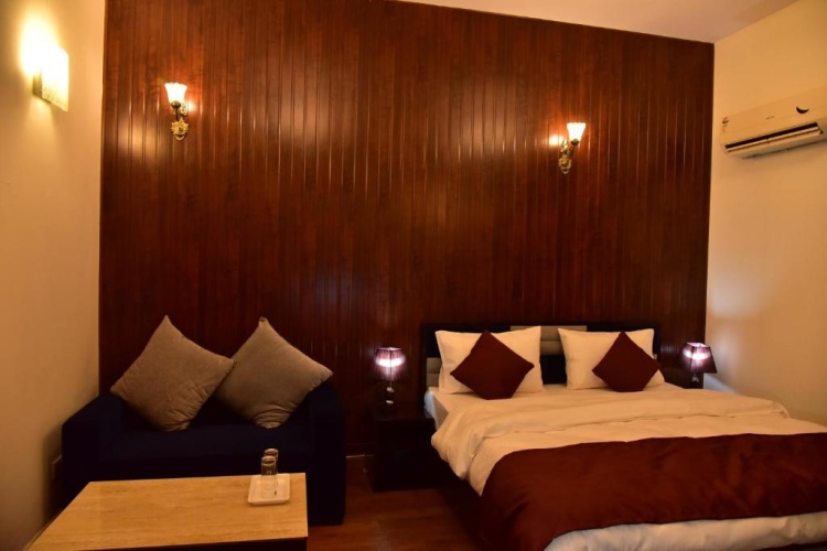 Deluxe Double room