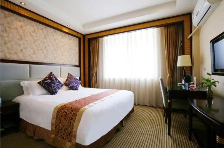 Very Nice Hotel