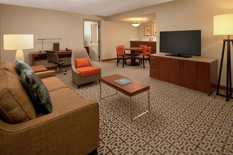 DoubleTree Suites by Hilton Hotel Seattle Airport - Southctr photo 6
