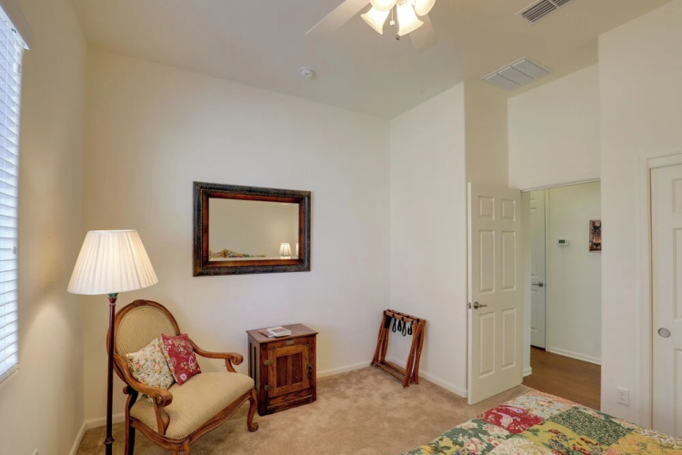 Tucson Home w/ Private Pool & Mountain Views!