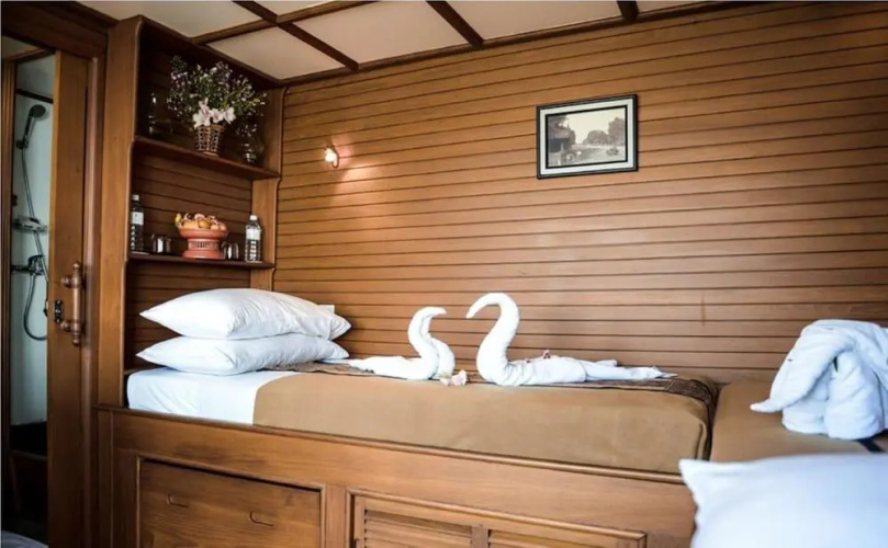 Amara River Cruise