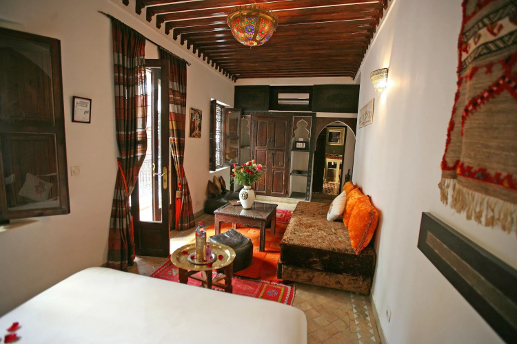 Riad La Porte Rouge By La Siredrah