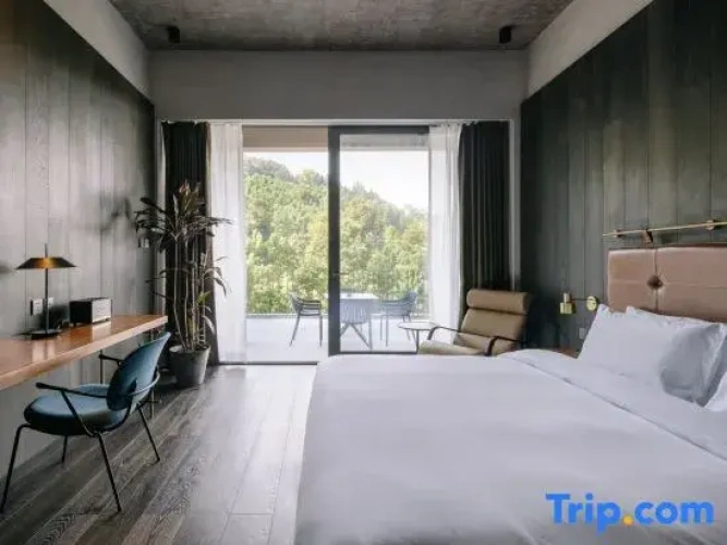 2 Bedrooms Deluxe Suite