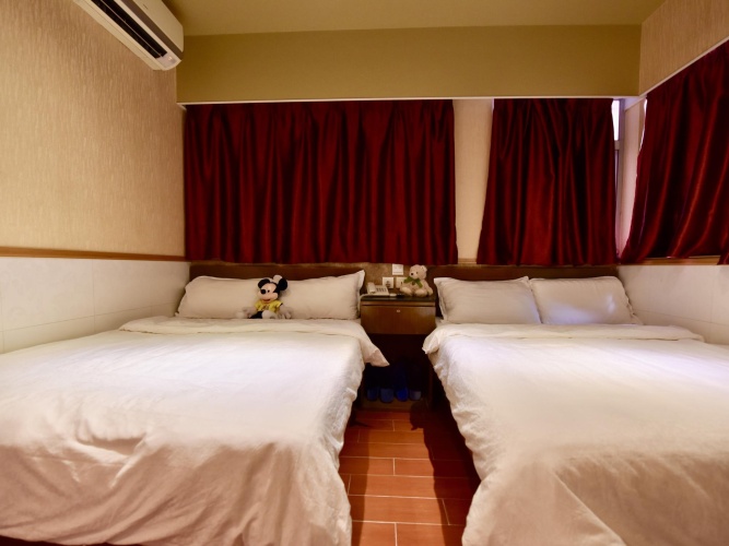 Standard Quadruple room