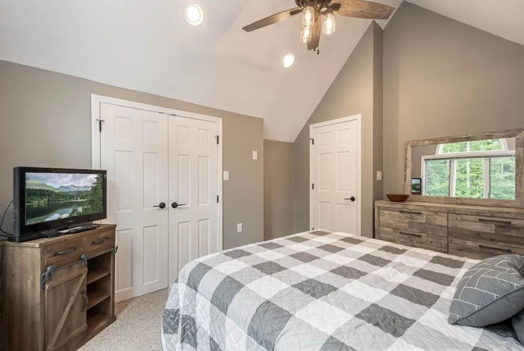Stoney Point 5 Bedroom House