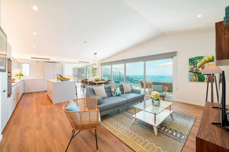 Grandview by OurMadeira