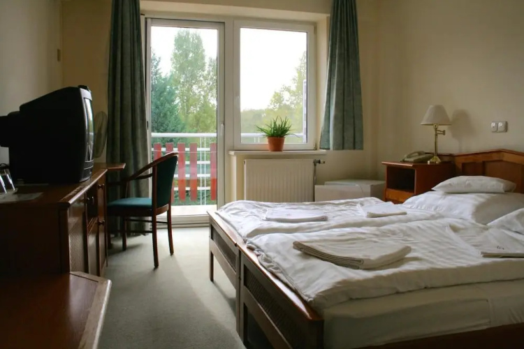 Well Hotel