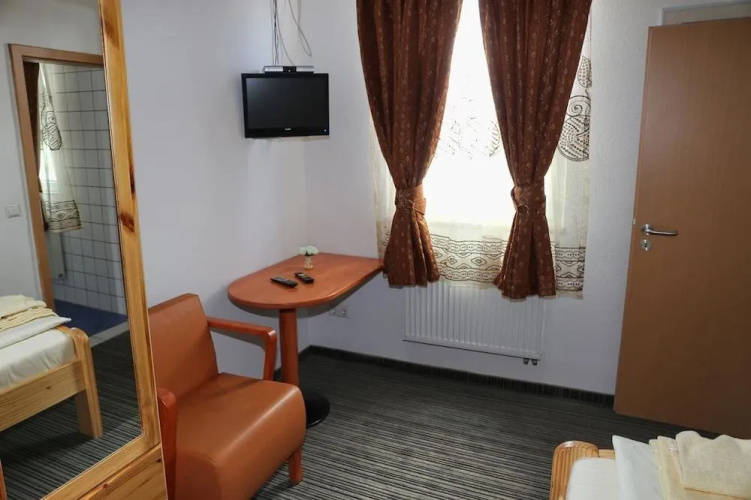 Hotel Garni zur Eisenbahn