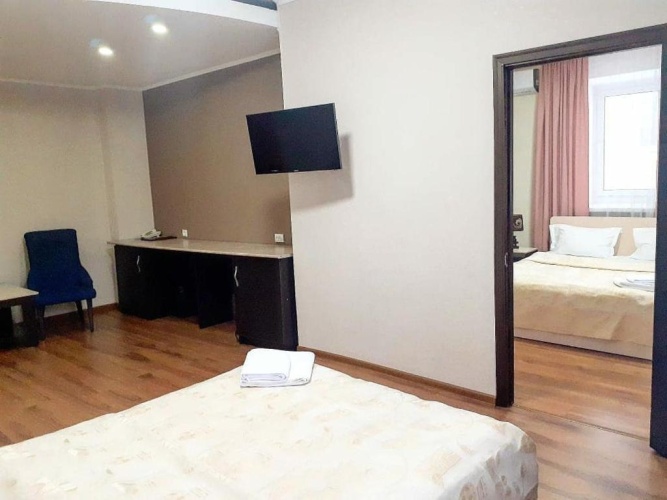 Deluxe Quadruple room