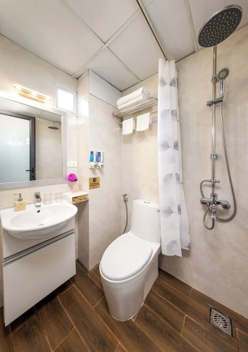 Deluxe Double room with city view