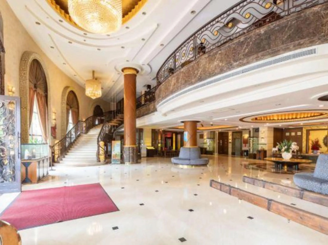 Mascot Hotel