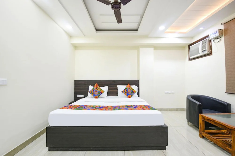 FabHotel Dwarka Residency