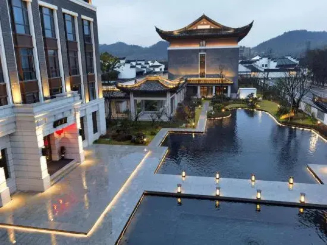 Delight Hotel Lotus Courtyard