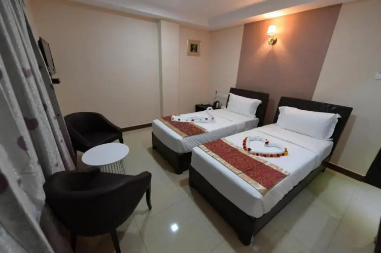 Hotel Sampath by OYO
