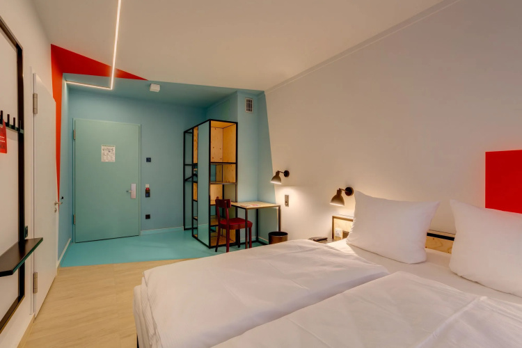 MEININGER Hotel Leipzig Hauptbahnhof