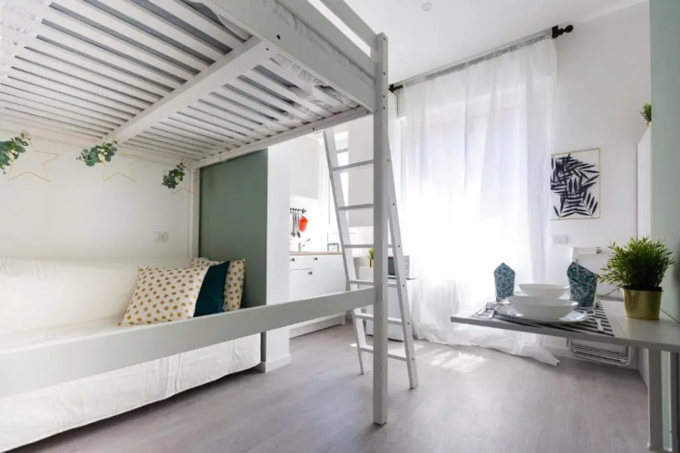 Apartment via Padova 151