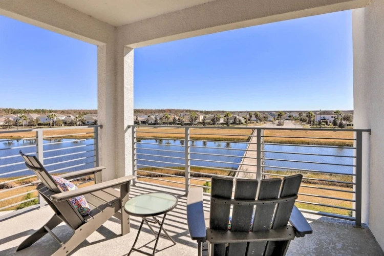 2 Bedrooms Apartment with balcony