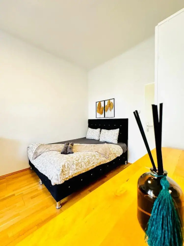 Cozy 2BR for 5 Near Schönbrunn