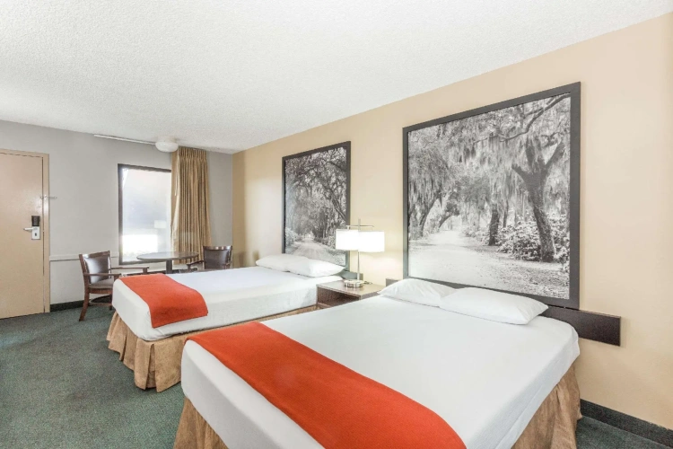 Quadruple Suite