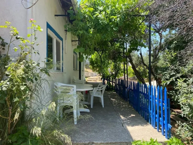 2 Bedrooms Standard Twin Family room with balcony and with garden view
