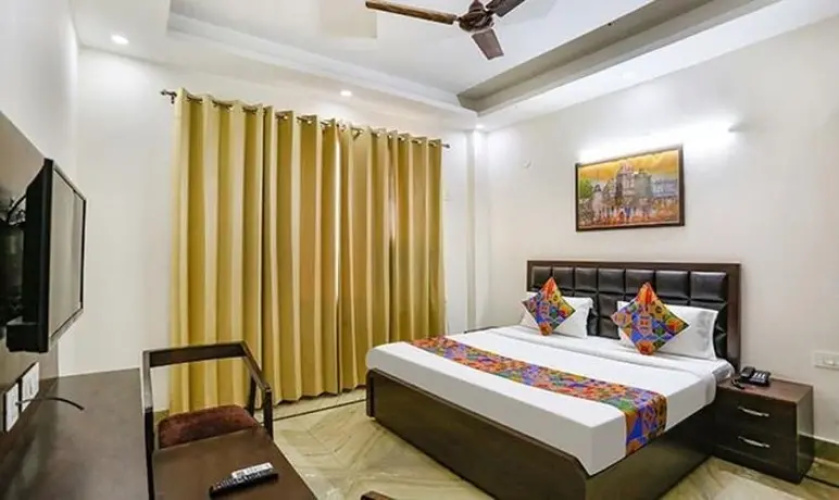 Fabhotel Pacific Homes