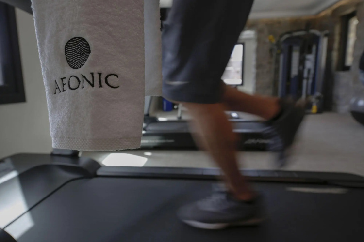 Aeonic Suites And Spa photo 29