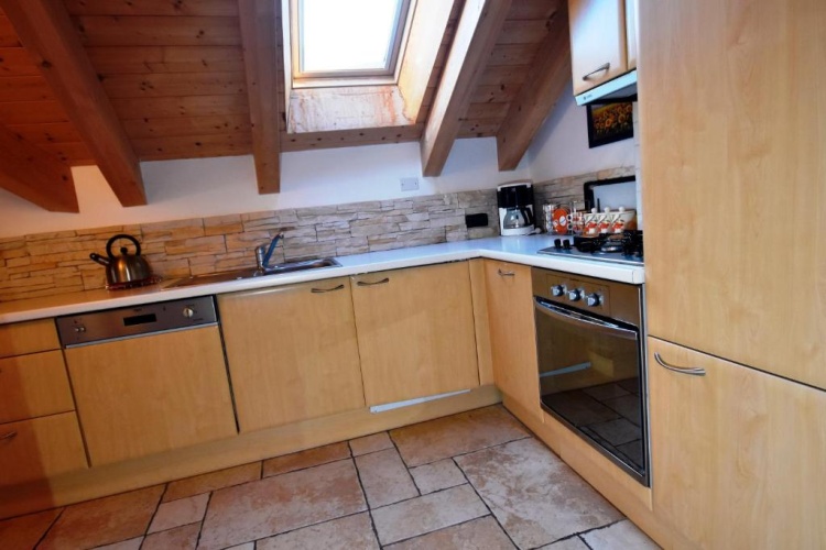 1 Bedroom Standard Attic room