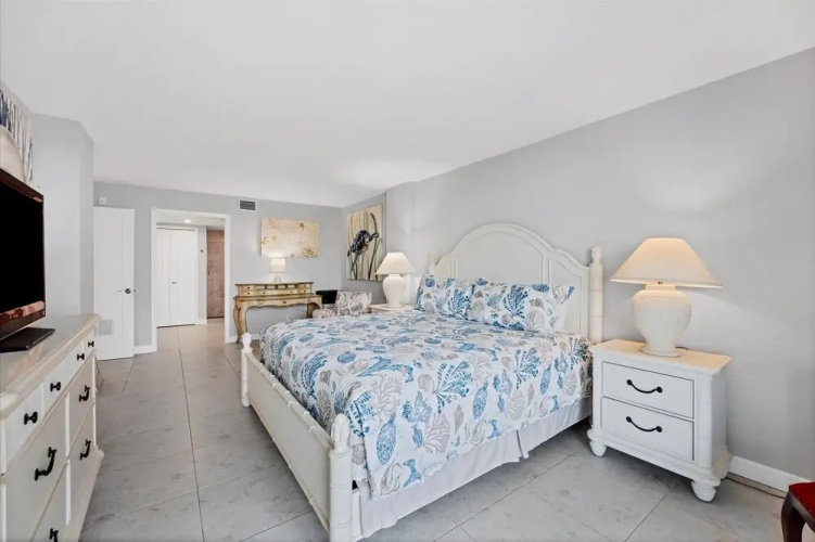 6415 Midnight Pass Road Unit 805