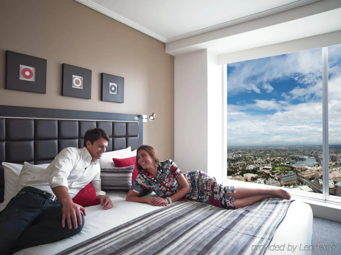 Meriton Suites Bondi Junction