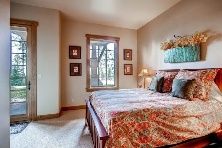 Grace Manor