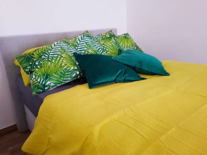 cozy city apartment 5