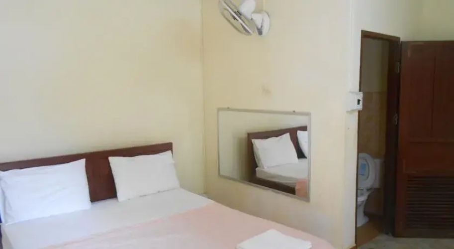 B&P Hotel 2