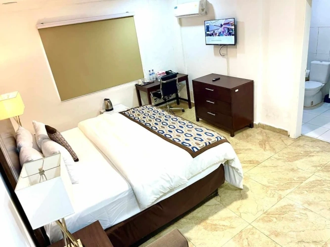 1 Bedroom Economy room