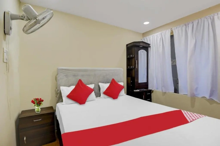 Classic Triple room